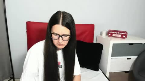Snapshot of nadiatrue chatting on June 26, 2026, 5:39 pm nadiatrue online show from June 26, 2026, 5:39 pm