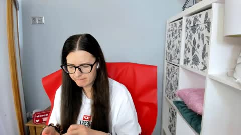 Snapshot of nadiatrue chatting on July 17, 2026, 4:01 pm nadiatrue online show from July 17, 2026, 4:01 pm