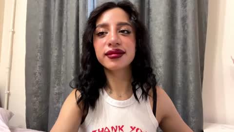 Leya online show from July 3, 2026, 4:35 pm
