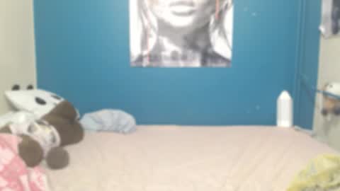 Snapshot of nadinnnea chatting on September 23, 2025, 5:27 pm nadinnnea online show from September 23, 2025, 5:27 pm