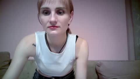Nadjia online show from December 1, 2025, 10:04 pm