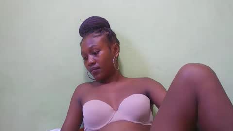 Snapshot of nah296652 chatting on May 1, 2026, 11:04 am nah296652 online show from May 1, 2026, 11:04 am