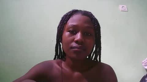 Snapshot of nah296652 chatting on May 9, 2026, 5:56 am nah296652 online show from May 9, 2026, 5:56 am