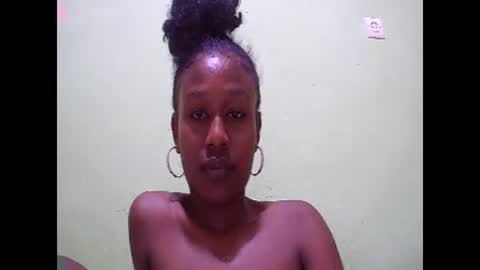 Snapshot of nah296652 chatting on May 10, 2026, 9:09 pm nah296652 online show from May 10, 2026, 9:09 pm