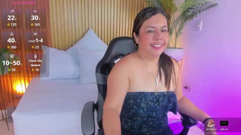 Snapshot of nahia_13 chatting on April 23, 2026, 1:02 pm N A H I A online show from April 23, 2026, 1:02 pm