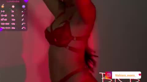 Snapshot of nahiara_evans_ chatting on February 25, 2026, 7:29 am NAHIARA EVANS online show from February 25, 2026, 7:29 am