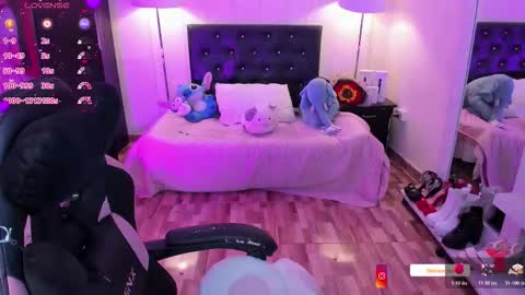 Snapshot of nahiara_evans_ chatting on March 7, 2026, 4:09 am NAHIARA EVANS online show from March 7, 2026, 4:09 am