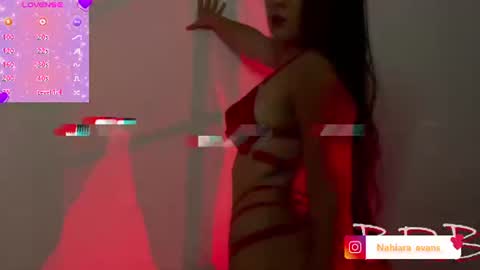 NAHIARA EVANS online show from June 8, 2026, 1:11 pm