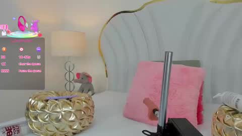 Snapshot of nahiarareina chatting on March 9, 2025, 12:53 pm NahiaraReina online show from March 9, 2025, 12:53 pm