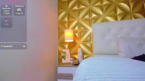 Snapshot of nahiavictoria chatting on March 6, 2025, 7:03 am NahiaVictoria  online show from March 6, 2025, 7:03 am