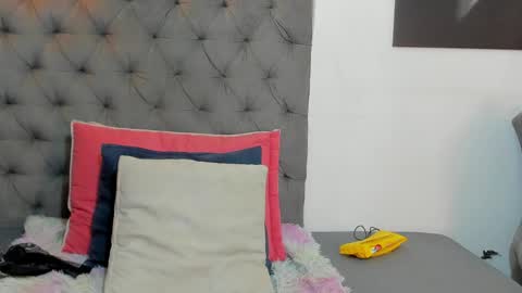 nahirobyy ebonyy online show from May 8, 2026, 6:35 pm