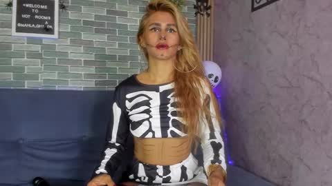 Snapshot of nahlaghaada chatting on November 1, 2025, 11:07 pm Nahla online show from November 1, 2025, 11:07 pm