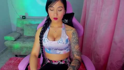 Nahome online show from February 19, 2025, 2:12 am