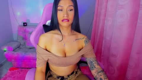 Nahome online show from March 4, 2025, 2:06 am