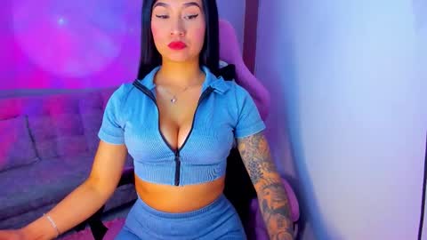 Nahome online show from September 17, 2025, 2:13 am