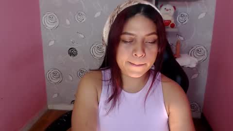 Snapshot of nahomi_tyler chatting on February 9, 2025, 6:11 am Nahomy online show from February 9, 2025, 6:11 am