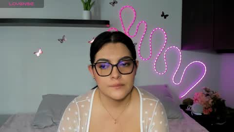 Snapshot of nahomirosse chatting on October 20, 2025, 7:14 pm SHELBY online show from October 20, 2025, 7:14 pm