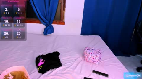 Snapshot of nahomy_ryans chatting on October 2, 2025, 1:12 am Nahomy online show from October 2, 2025, 1:12 am