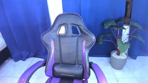 Snapshot of nahomy_ryans chatting on October 8, 2025, 4:04 pm Nahomy online show from October 8, 2025, 4:04 pm