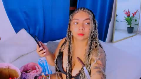 Snapshot of nahomy_ryans chatting on October 17, 2025, 9:01 am Nahomy online show from October 17, 2025, 9:01 am