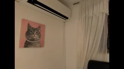 Nahomy online show from December 3, 2025, 9:24 pm