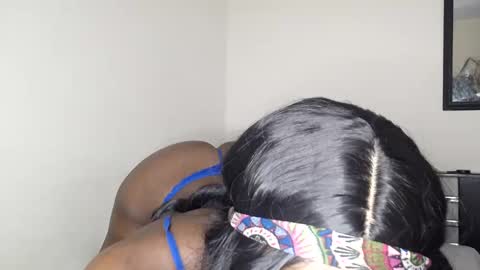 Snapshot of nahomy_smiith chatting on February 4, 2025, 6:49 pm Nahomy online show from February 4, 2025, 6:49 pm