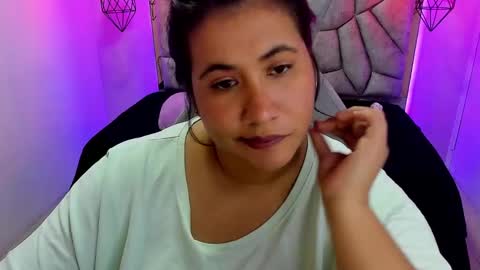    online show from February 12, 2025, 10:15 pm