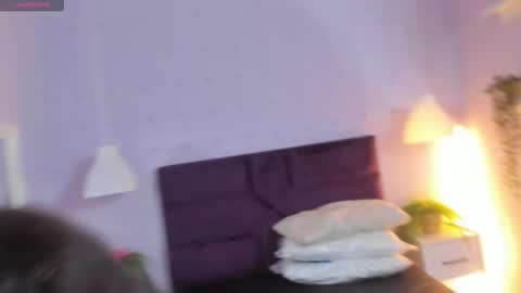 nailagrey online show from February 15, 2026, 3:25 am