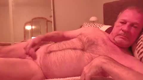 Naked4Ladies online show from October 28, 2025, 7:34 am