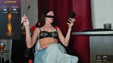 Asy no face  online show from November 18, 2025, 11:36 am