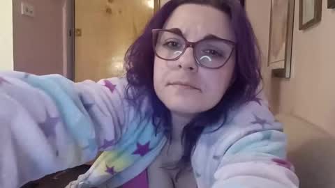 Lizzy online show from January 15, 2025, 5:50 am