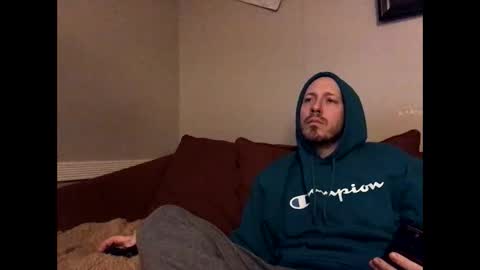 Snapshot of nakedkyguy chatting on December 15, 2024, 10:37 pm nakedkyguy online show from December 15, 2024, 10:37 pm