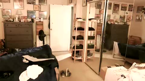 nakedmonkey online show from November 24, 2025, 12:10 am