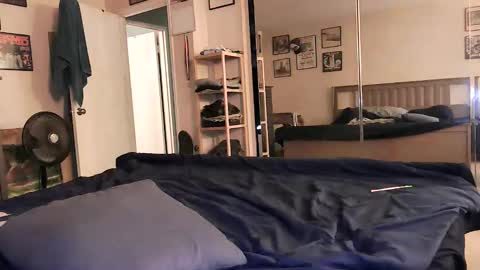 Snapshot of nakedmonkey chatting on March 6, 2026, 2:19 am nakedmonkey online show from March 6, 2026, 2:19 am