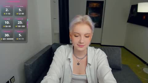 Snapshot of nakishacroshaw chatting on September 20, 2025, 11:00 am Kate online show from September 20, 2025, 11:00 am