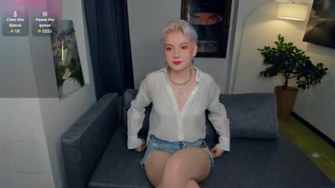 Snapshot of nakishacroshaw chatting on September 21, 2025, 11:01 am Kate online show from September 21, 2025, 11:01 am