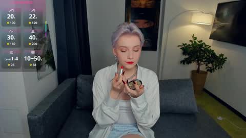 Snapshot of nakishacroshaw chatting on October 3, 2025, 11:51 am Kate online show from October 3, 2025, 11:51 am