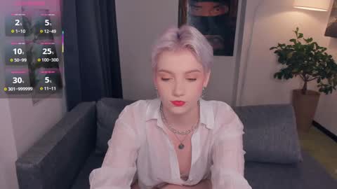 Snapshot of nakishacroshaw chatting on October 5, 2025, 12:14 pm Kate online show from October 5, 2025, 12:14 pm