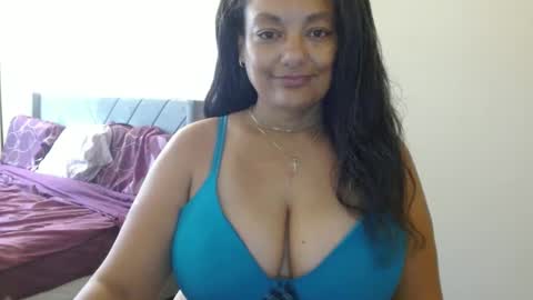 Nala Thickk online show from December 4, 2024, 4:38 pm