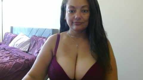 Nala Thickk online show from December 5, 2024, 2:55 pm