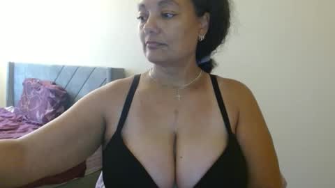 Nala Thickk online show from December 15, 2024, 7:10 pm