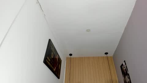 NALAROY online show from February 7, 2026, 9:13 am