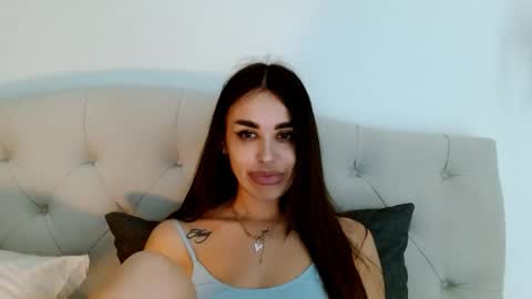 Lady online show from June 9, 2026, 7:36 pm