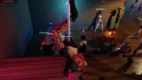 nami_28 online show from March 11, 2025, 6:52 pm