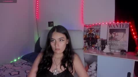 nami_white online show from September 24, 2025, 12:14 am