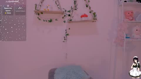 N A M I    -   OF  namibergmant online show from October 25, 2025, 11:54 pm