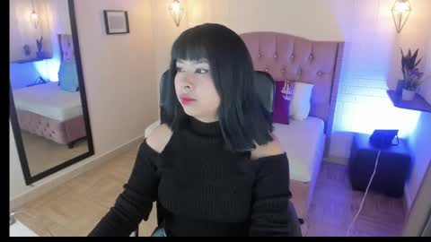 namiko_park online show from January 9, 2025, 1:02 pm