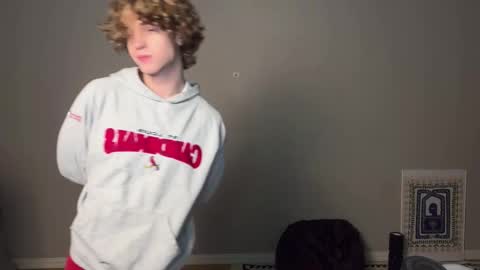 Snapshot of namiraaxel chatting on October 29, 2025, 7:48 pm Georges online show from October 29, 2025, 7:48 pm