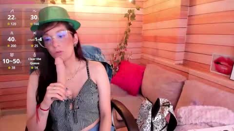 nami online show from October 15, 2025, 5:24 pm