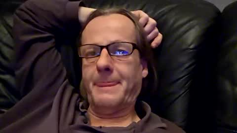 Snapshot of namorreyeb chatting on November 29, 2025, 6:33 pm namorreyeb online show from November 29, 2025, 6:33 pm